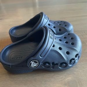 Toddler Boys Crocs - Size 7- Navy blue